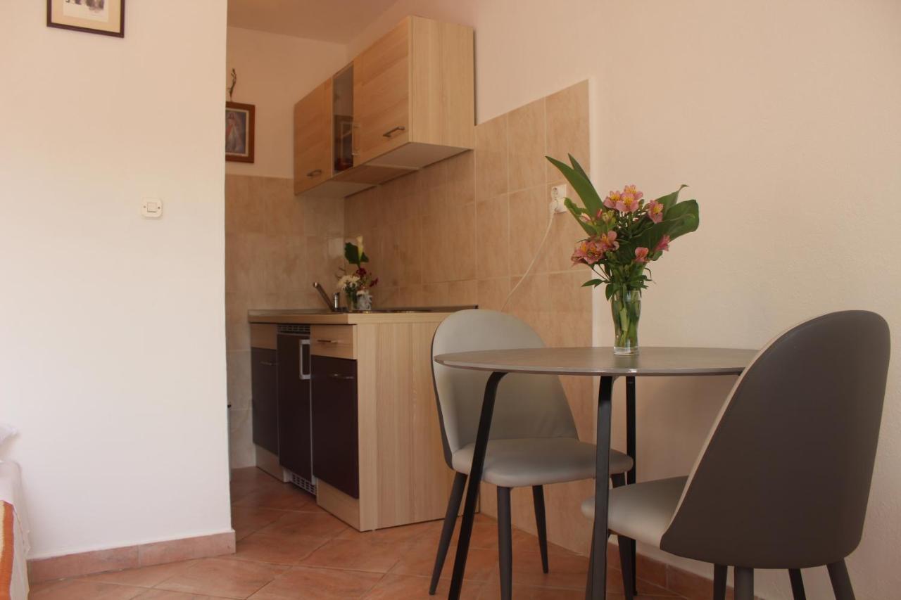 Apartments Ana Zadar Exterior photo